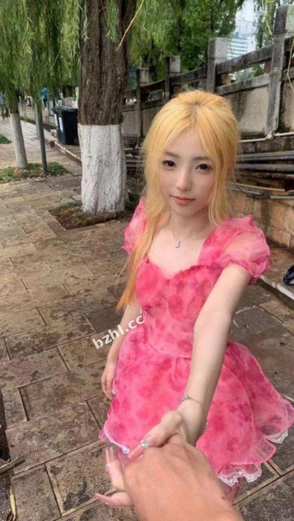 230b5e360b6b44fb8bbaf8ee8b2c7f97.jpg
