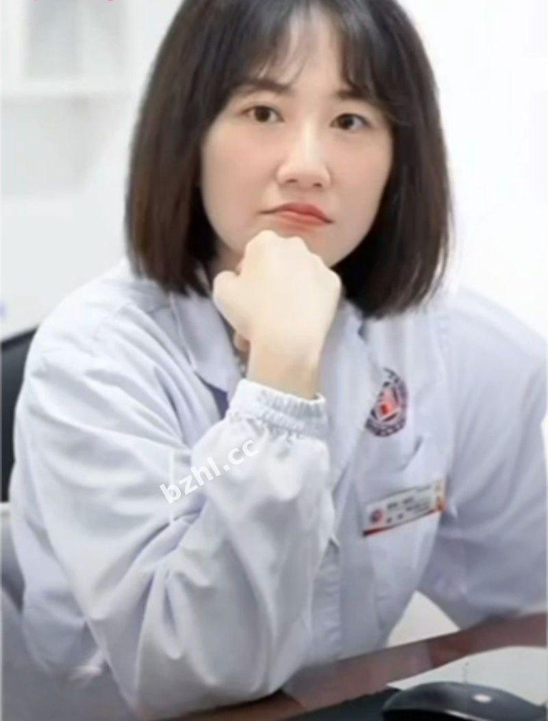 湖南省人民医院副院长祖雄兵和眼科主任曾琦酒店偷情打炮性爱黑料视频曝光