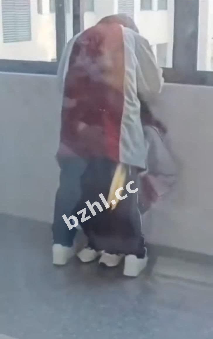 74f1a1448bd74c43ac6ed26993283a3d.jpg