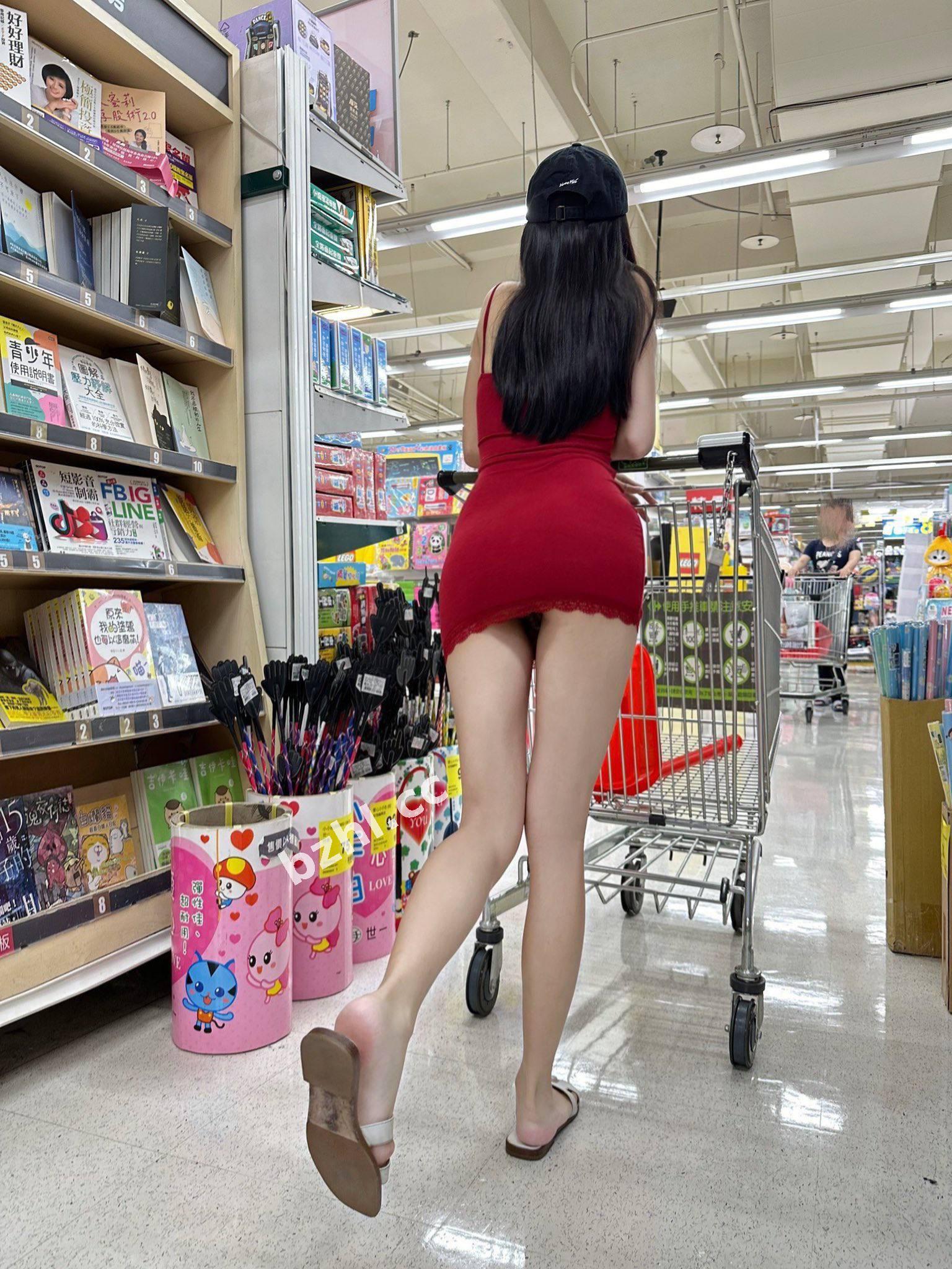 01448a7cf27f4b9ab25d6d1d78f93f89.jpg